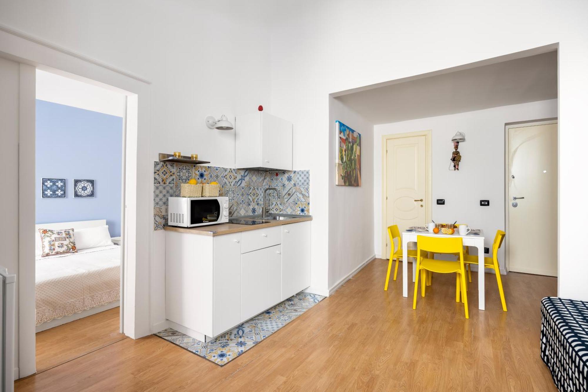 Agata E Rosalia 2 Bedroom Flat At The Quattro Canti Palermo Exterior foto